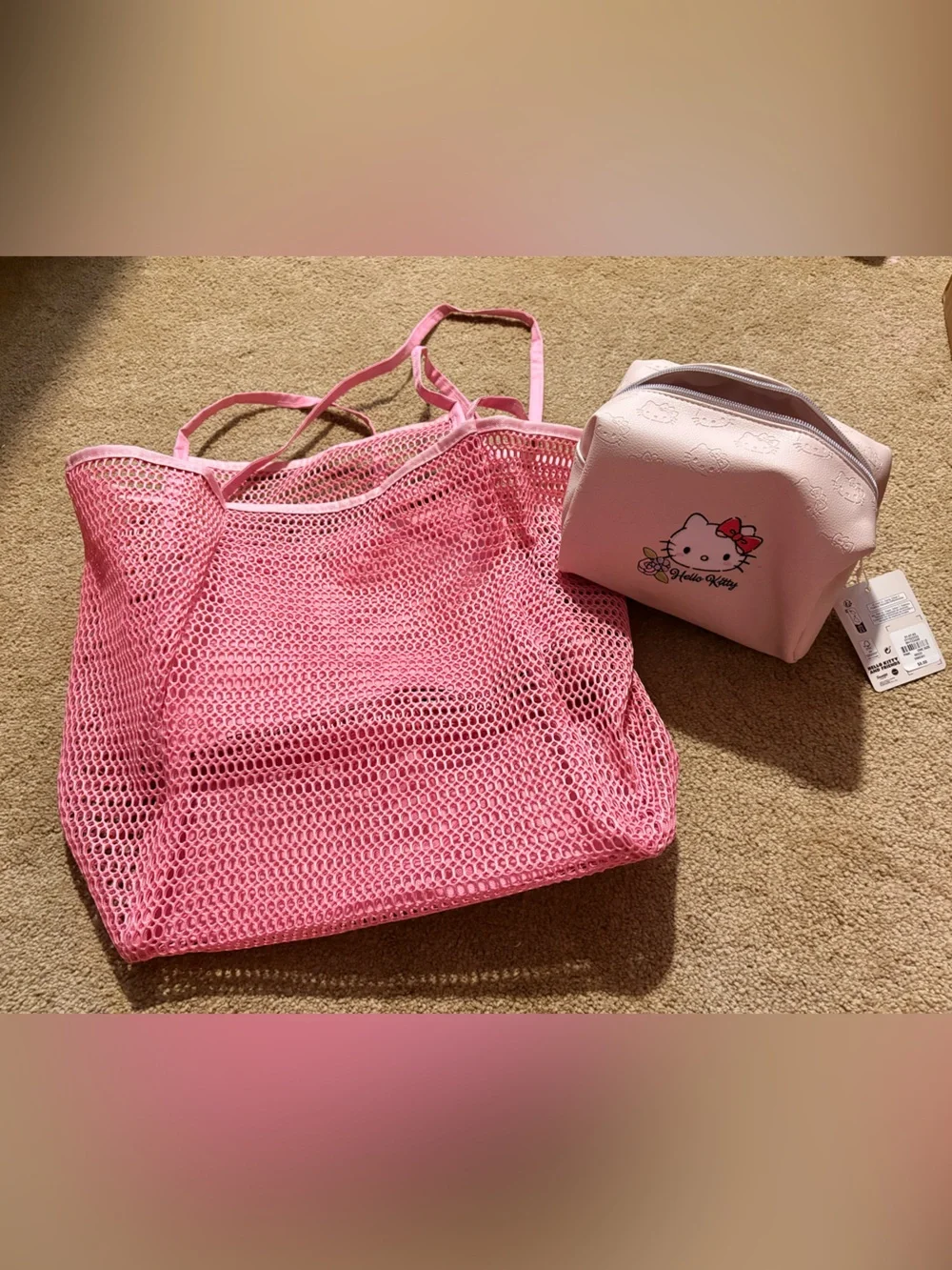 Hello Kitty- Pink Mesh Tote with Light Pink Cosmetic Pouch